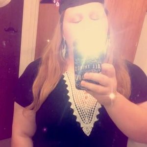 Meet your Posher, Josie