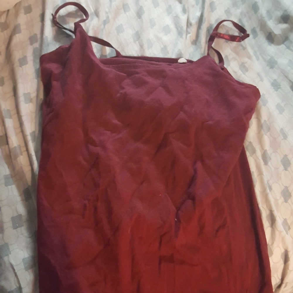 Red cami