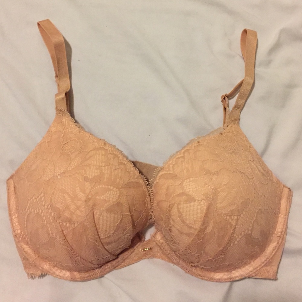 Victoria's Secret Lace Plunge Bra 32DD