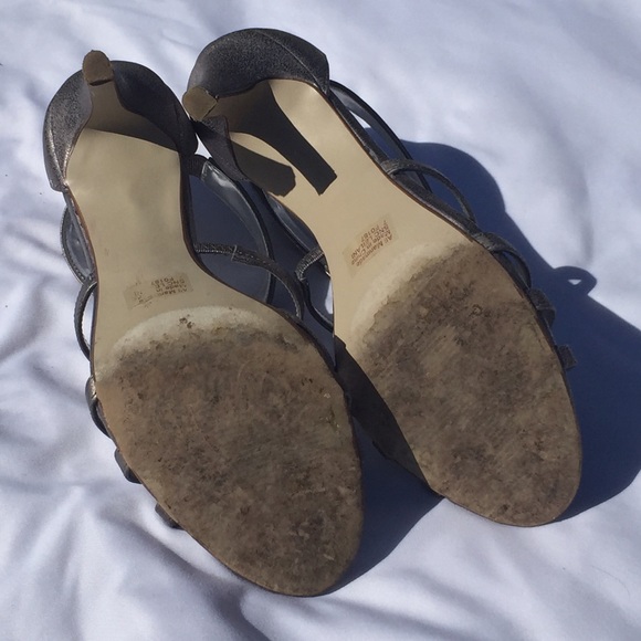 Style and Co silver shoes with detailing - Picture 4 of 4