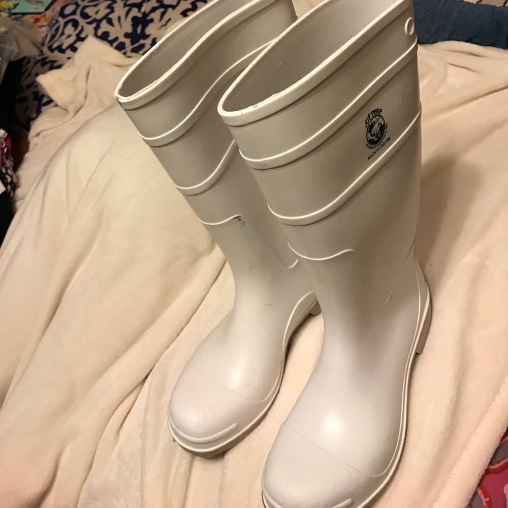 Rain boots