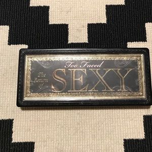 Too Faced Return of Sexy Palette