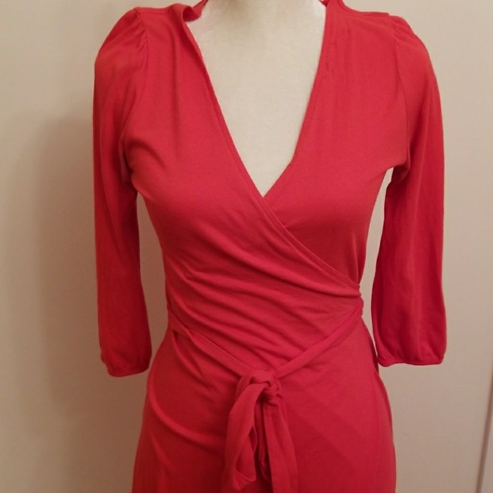 GORGEOUS Color!  Old Navy Wrap Dress Size M