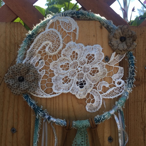 Handmade dream catcher - Picture 3 of 3