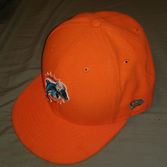 NFL Miami Dolphins fitted cap - Picture 3 of 4