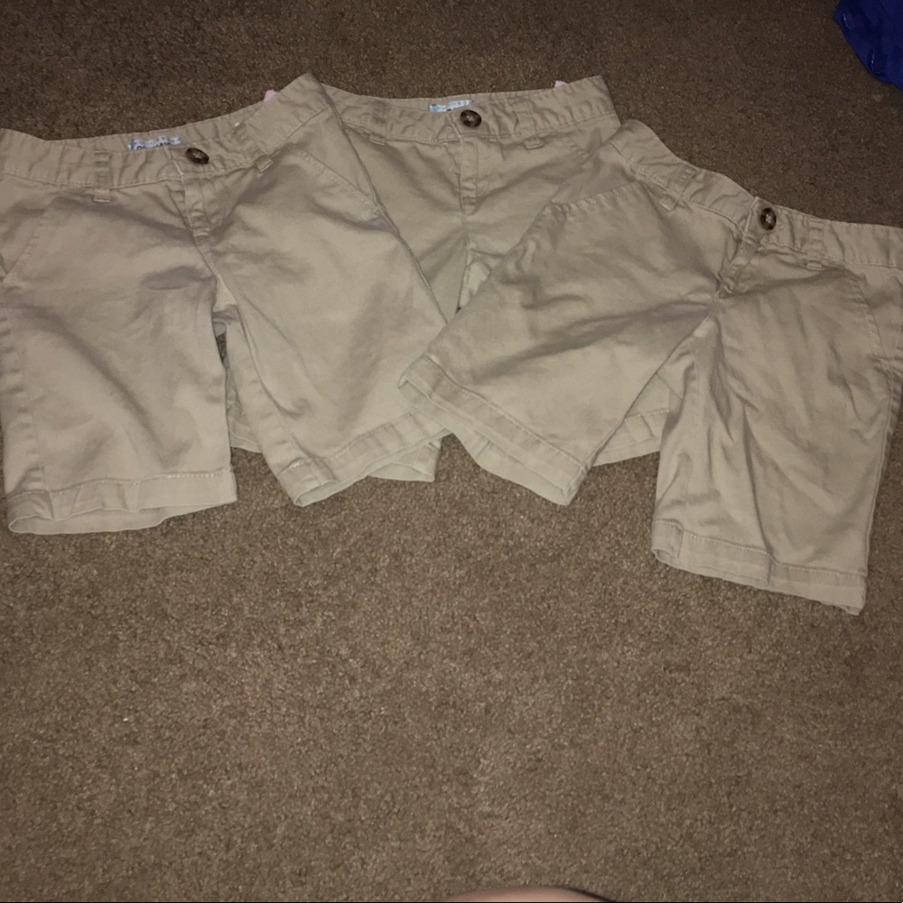 Khaki shorts