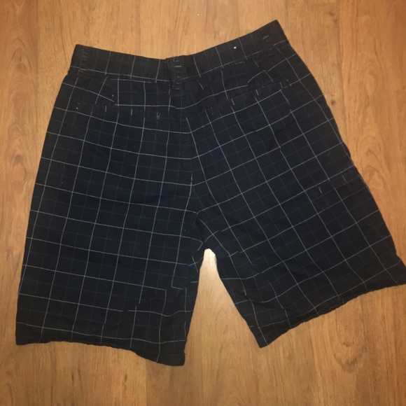 Men's plaid cargo shorts - Picture 2 of 2
