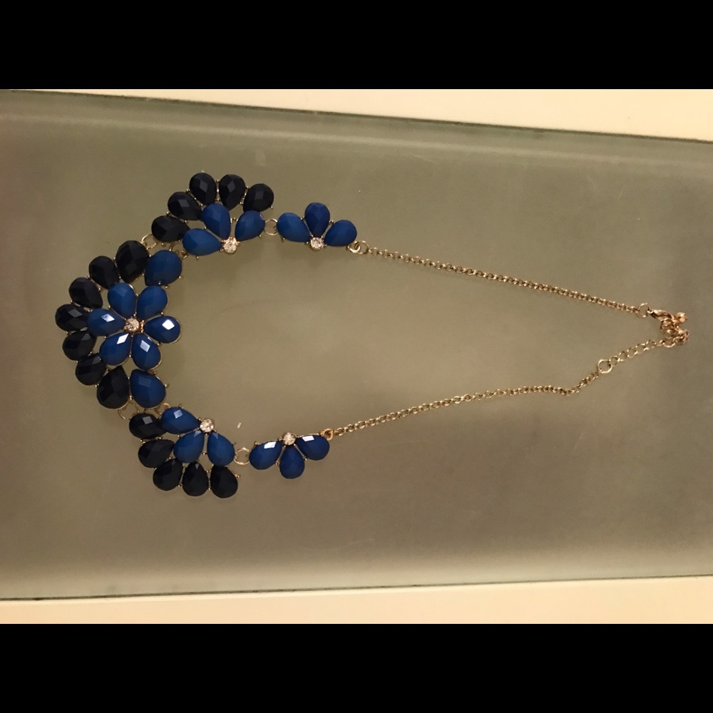 Francesca's statement necklace