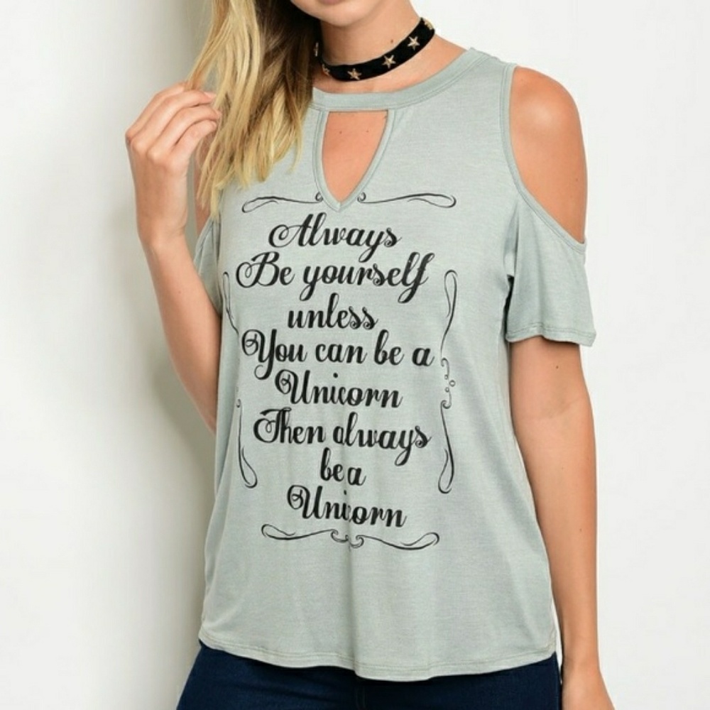 ❣SOLD OUT NWT UNICORN TOP - Picture 1 of 2