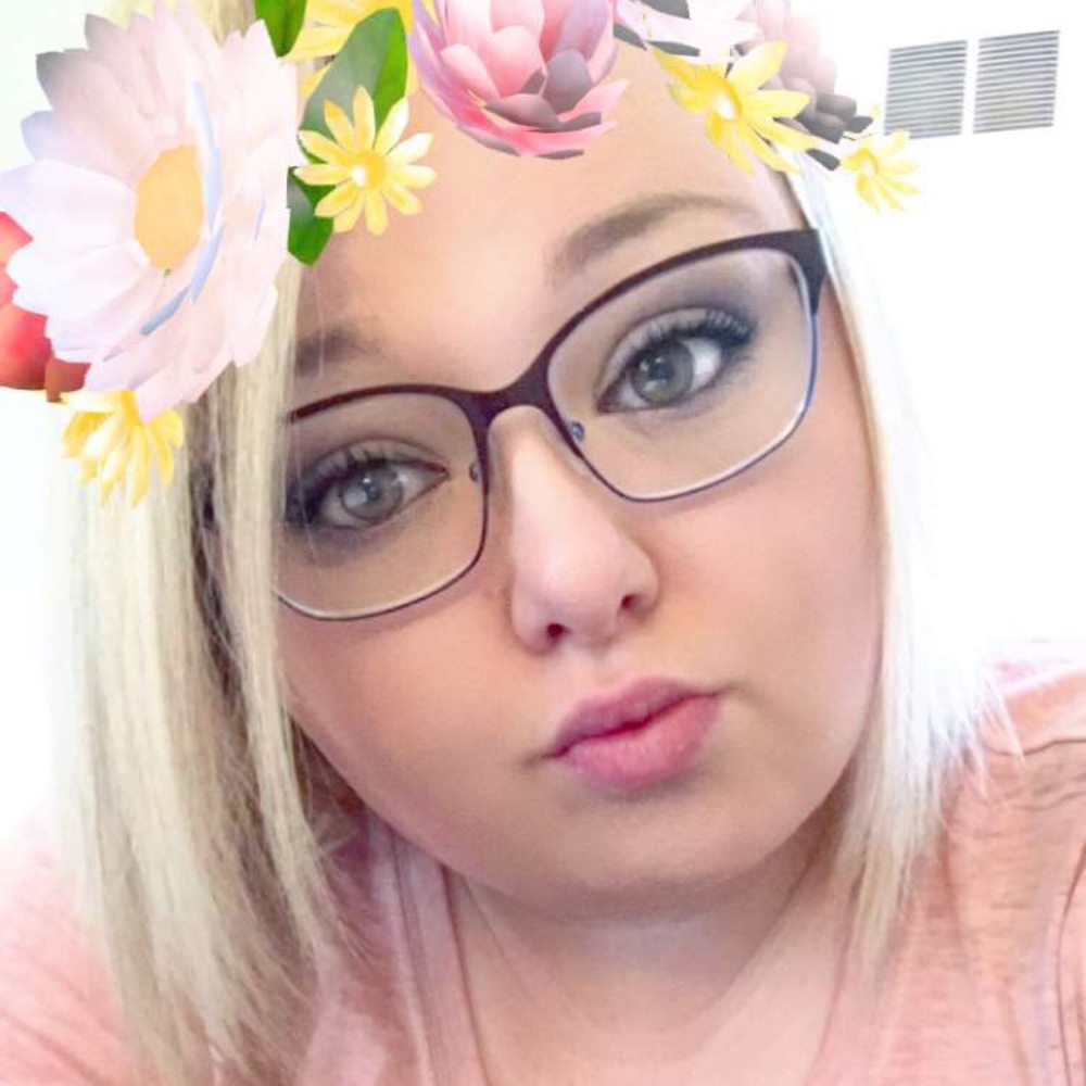 Meet your Posher, Brittany