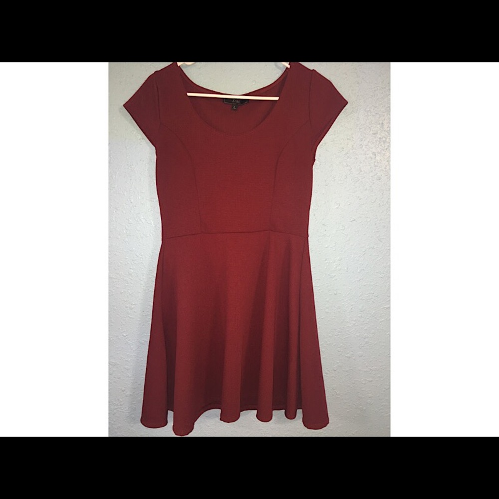 Burgundy Red skater dress short sleeve used