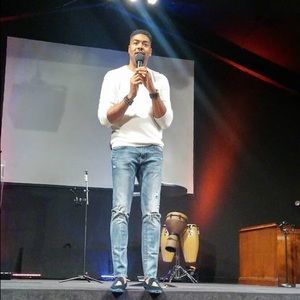 Meet your Posher, Stephen