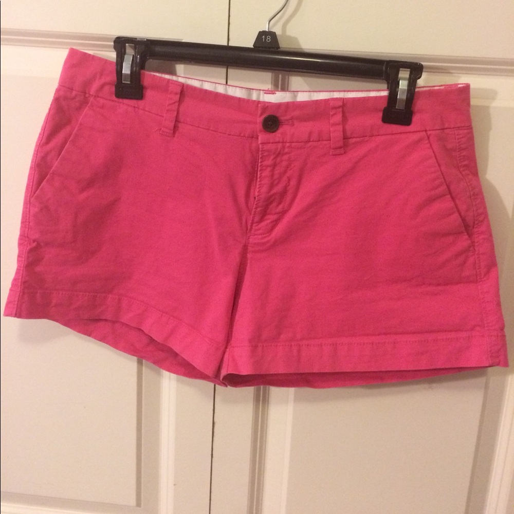 Old Navy pink shorts