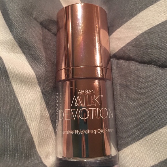 josie maran milk devotion eye serum