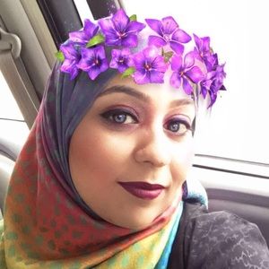 Meet your Posher, Fatima