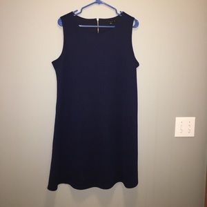 Simple navy blue & plaid dress!