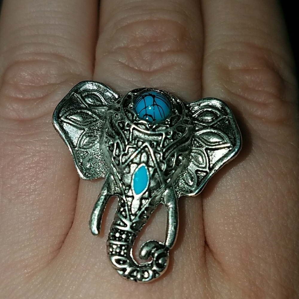 Silver and turquoise elephant ring