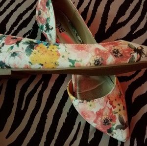Brash Floral Flats