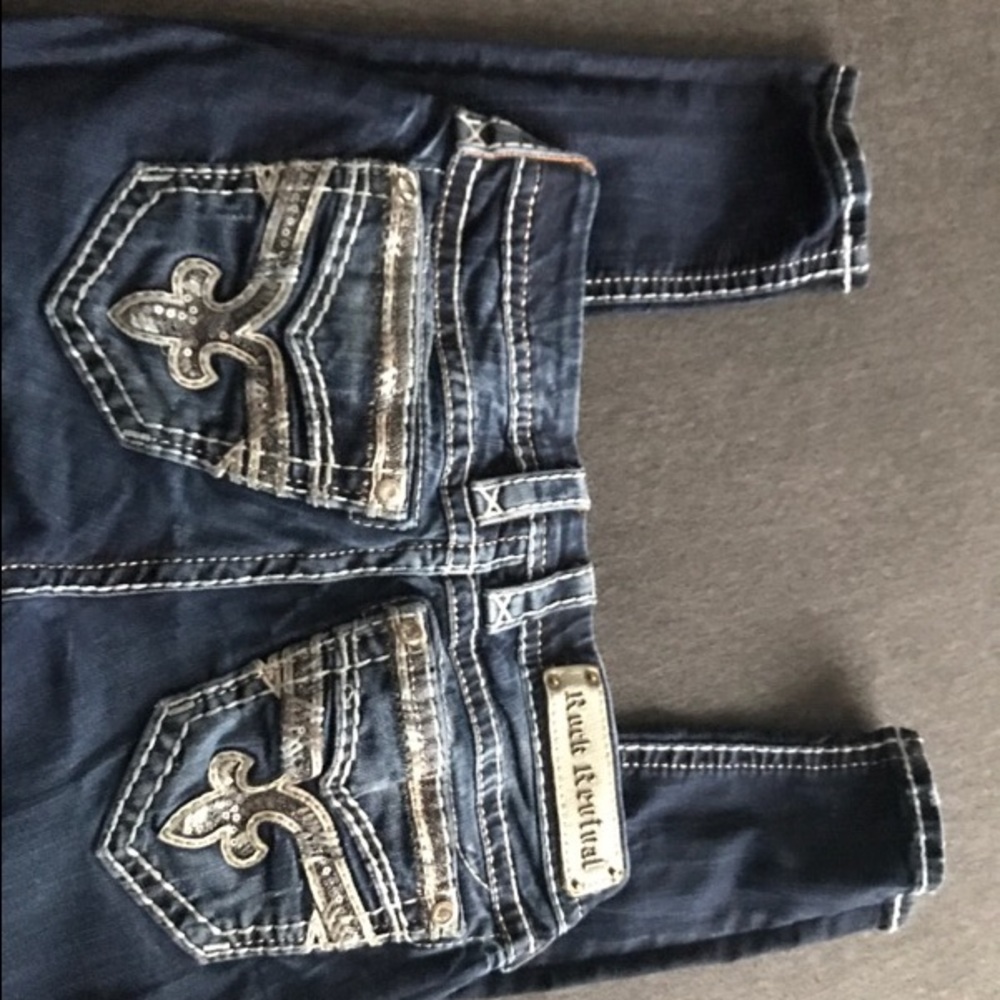 Rock Revival Skinny Jeans