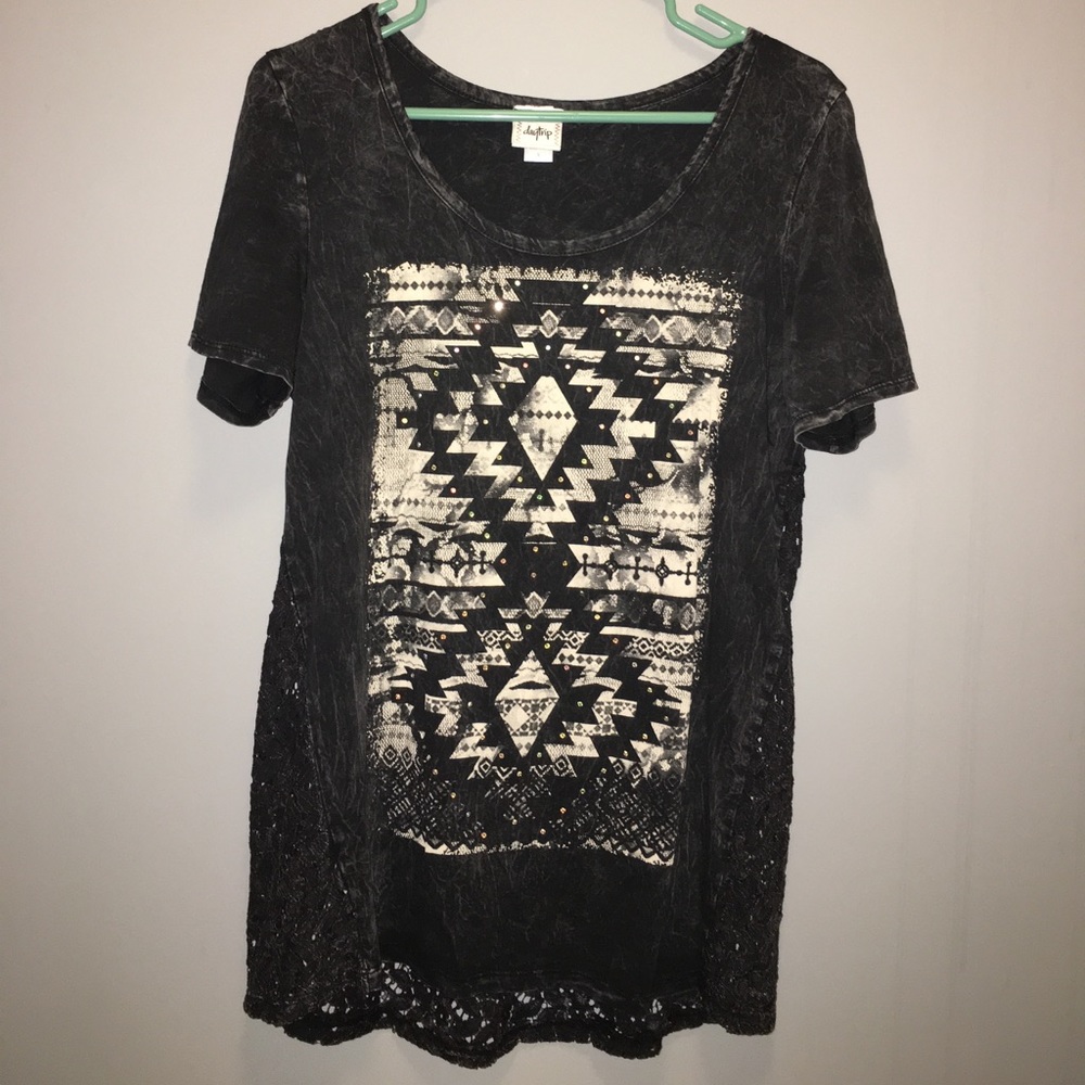 Aztec & lace back top!