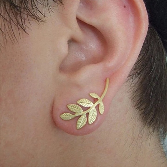 Jewelry - Leaf earrings