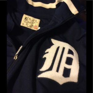 Detroit tigers sweater Mitchell and ness 4xl 9/10