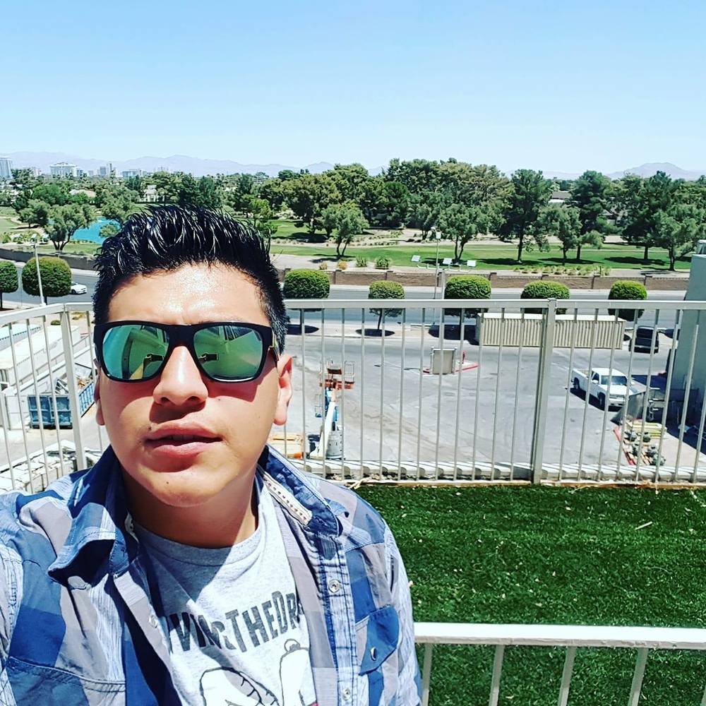 Meet your Posher, Mario