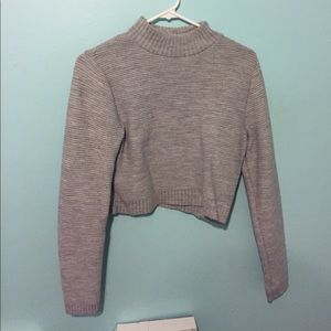 grey cropped sweater