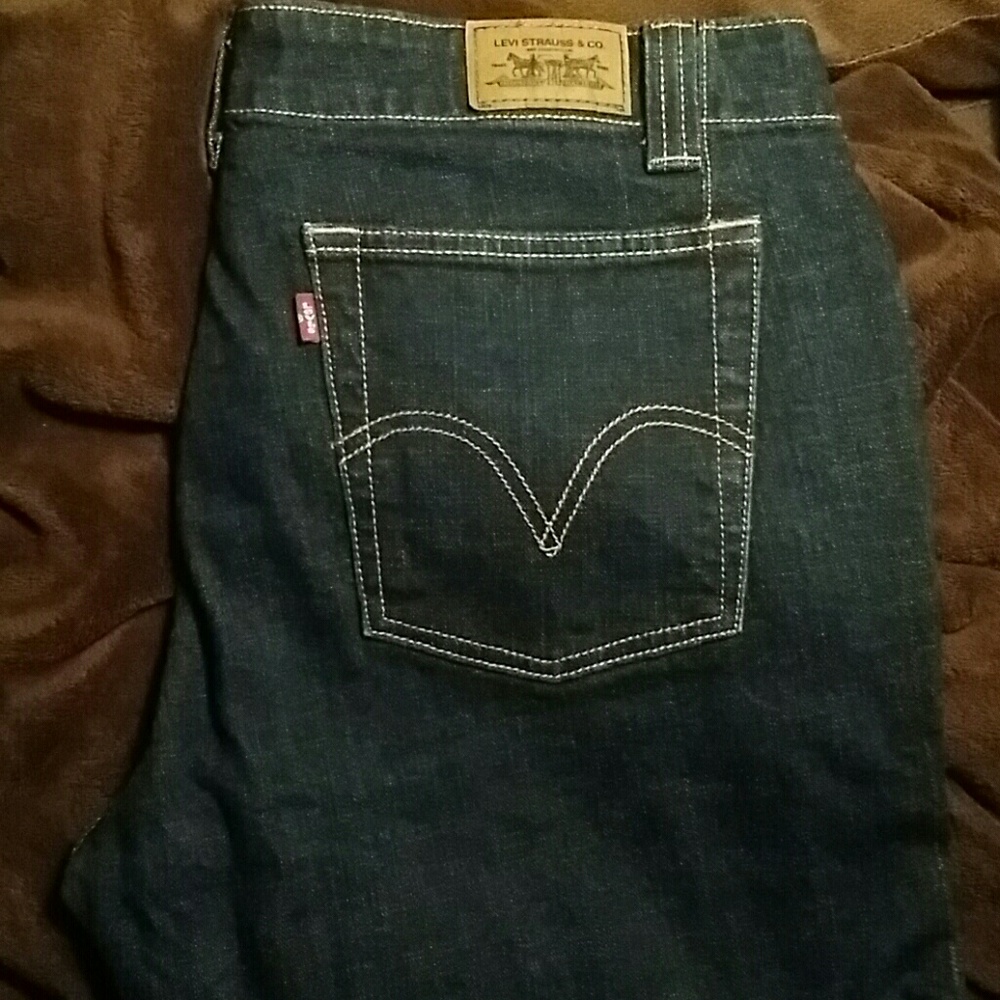 LEVI'S JEANS