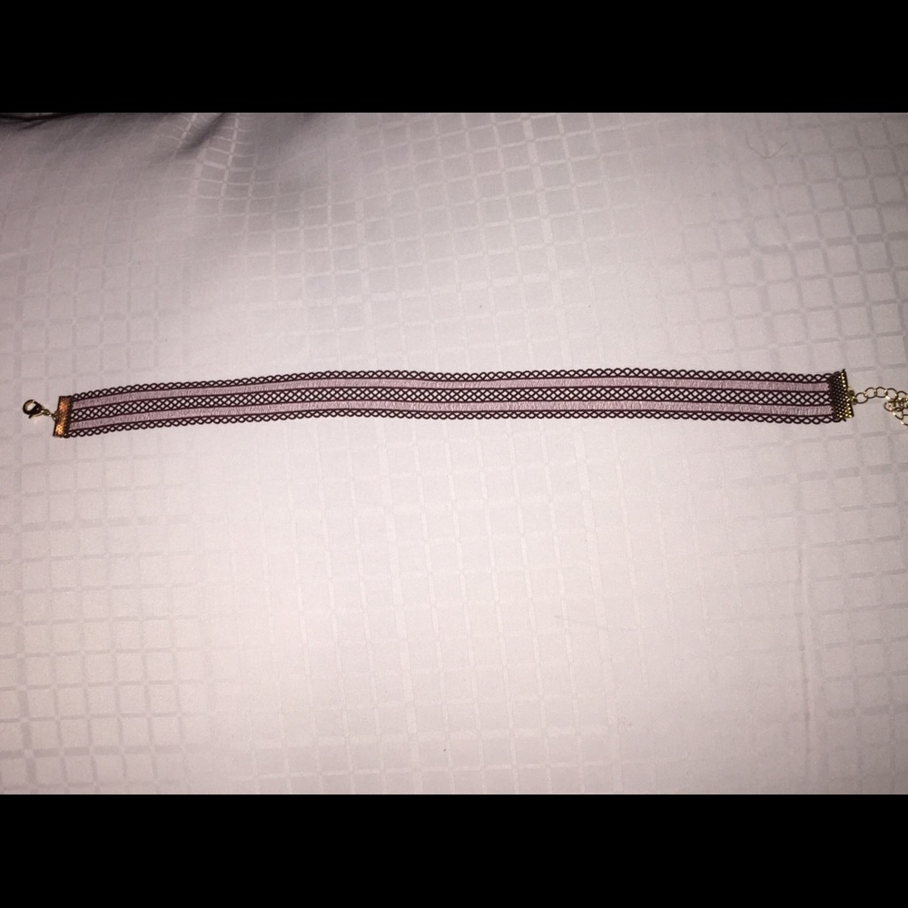 Maroon choker worn once