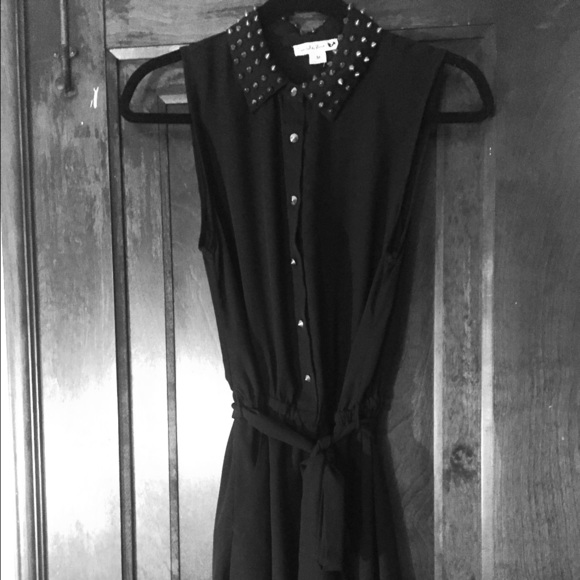 Gold studded collar black dress w/ belt & pockets - Picture 1 of 7