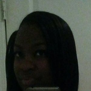 Meet your Posher, Lakeisha