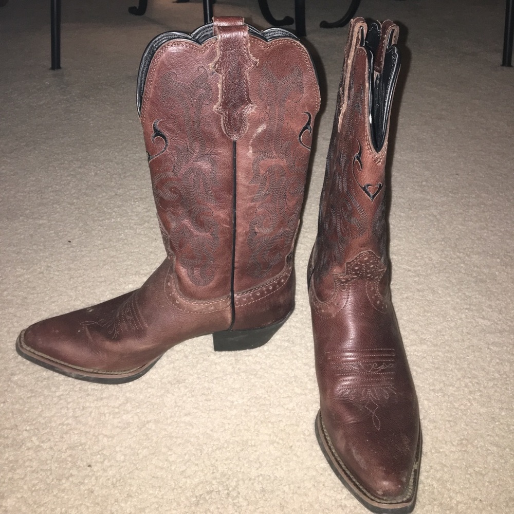 Justin cowboy boots