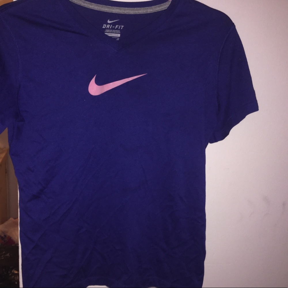 Nike dri-fit tee