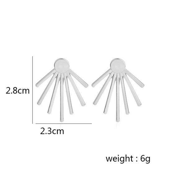 Punk style earrings - Picture 3 of 3