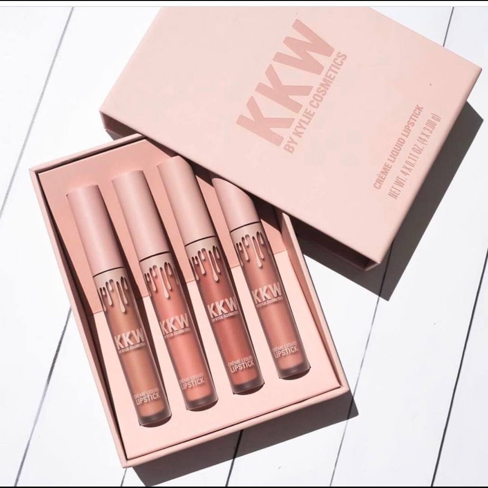 🚫SOLD on another site 🚫KKW x Kylie