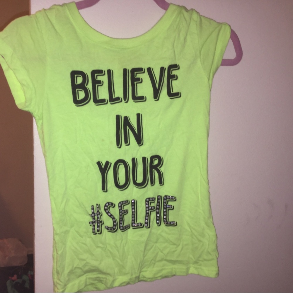 Believe in your #selfie short sleeve tee (juniors)