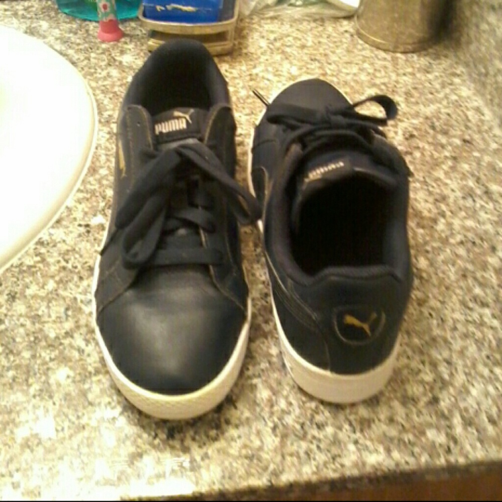 Pumas - Picture 2 of 4