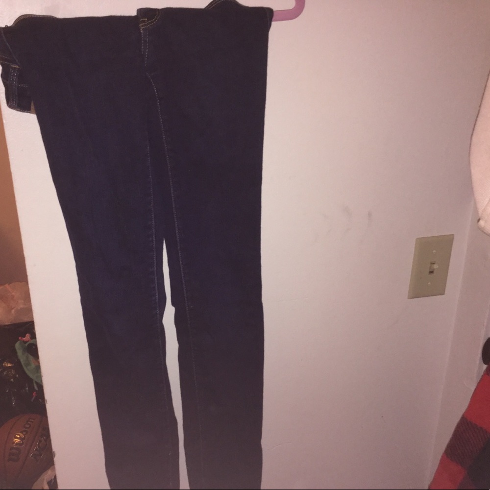 American eagle dark wash skinny jeans