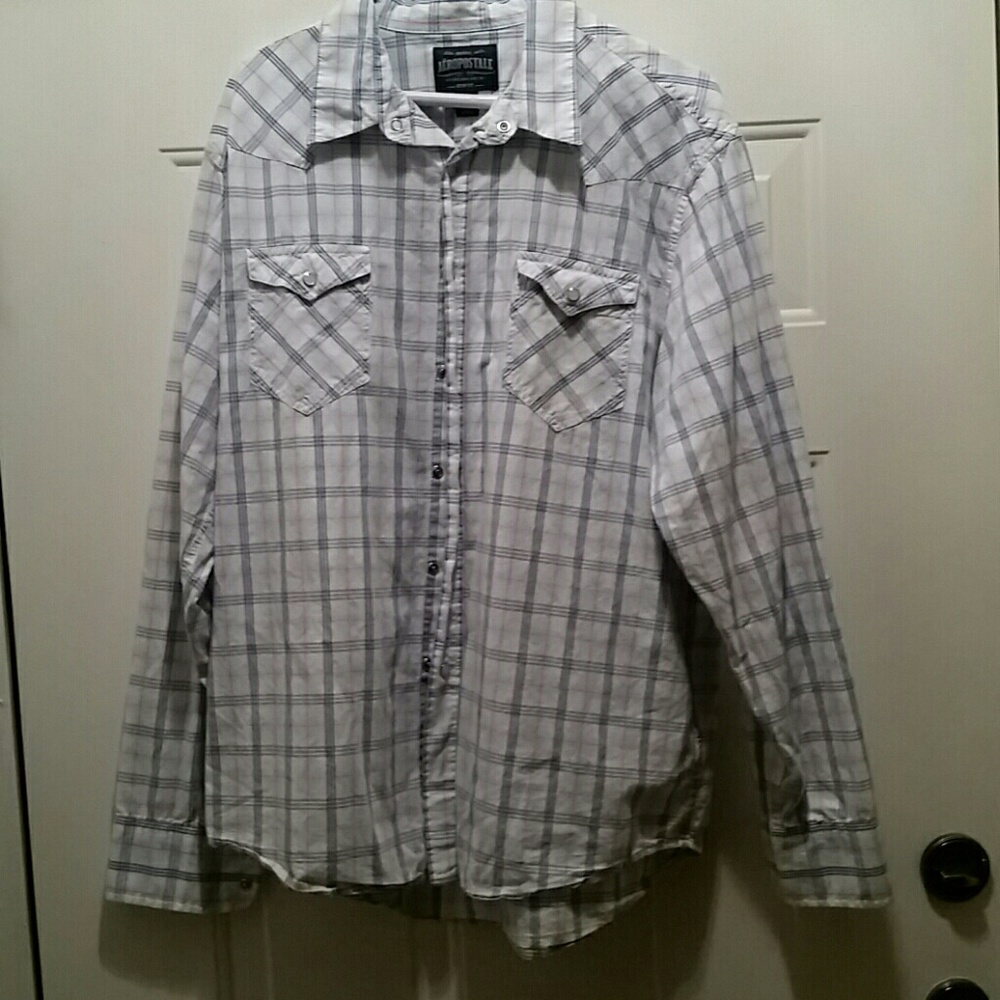 Aeropostale Men's Long Sleeved Plaid Snap ShirtSize XL