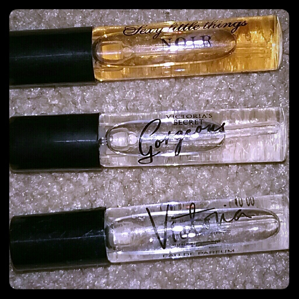 V.S. Mini perfumes
