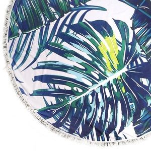 NWT Leeanne Frayed Roundie Beach Towel