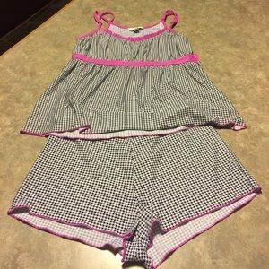 Cute 2 piece juniors pj set!!!