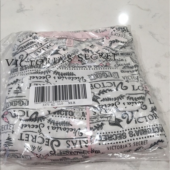 Victoria's Secret Flannel Pajamas Sz XS - Picture 2 of 3