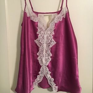 Oscar De La Renta Pink Label sleep top