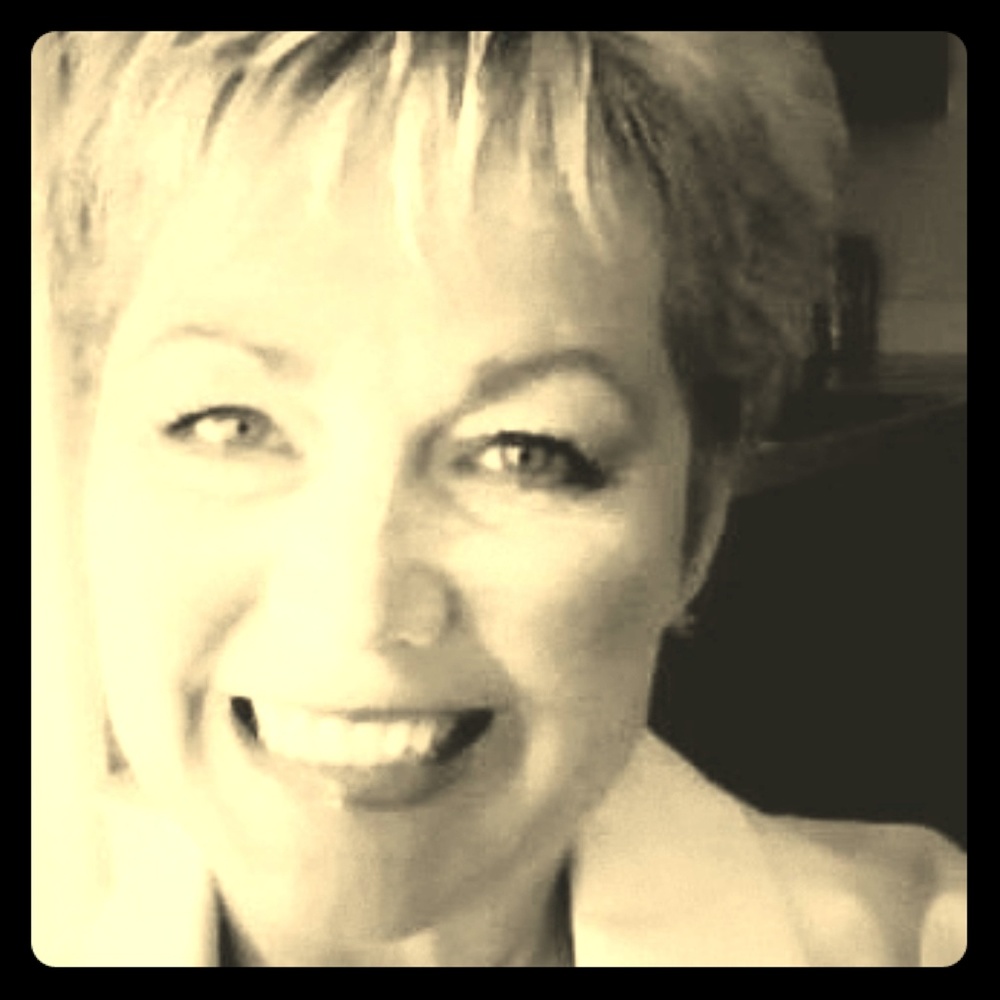 Meet your Posher, Gina