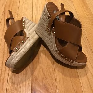 Steve Madden Wedges - super comfortable brown/tan