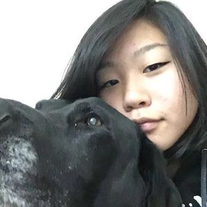 Meet your Posher, Lena