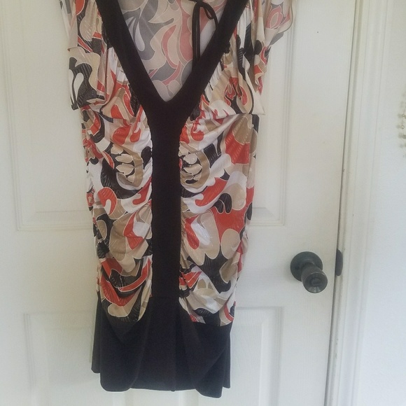 fitted - Picture 2 of 4