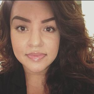 Meet your Posher, Veronica